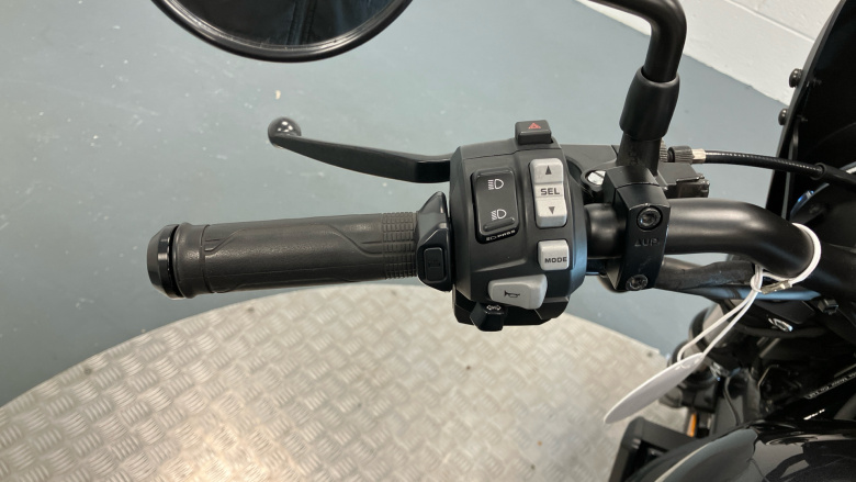 Honda CMX1100 Rebel (21MY)